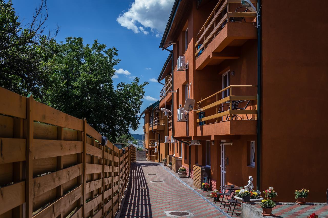 Cleopatra Residence Iasi Eksteriør billede