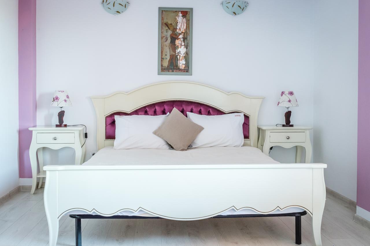 Cleopatra Residence Iasi Eksteriør billede