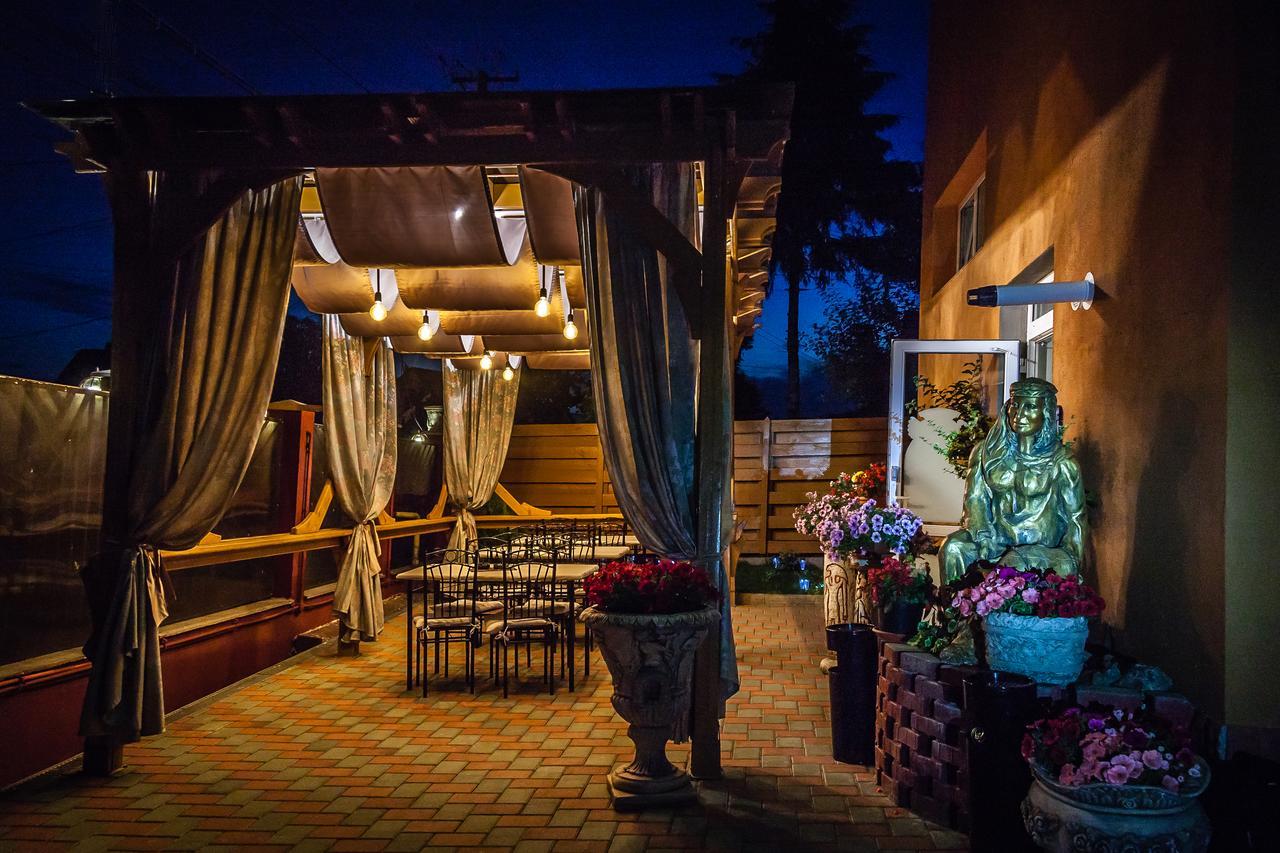 Cleopatra Residence Iasi Eksteriør billede
