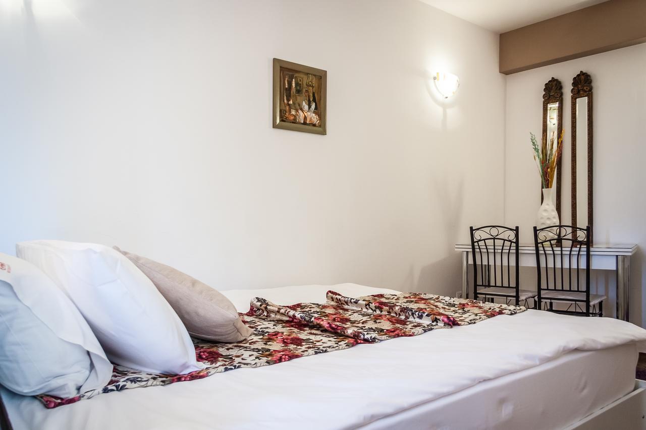 Cleopatra Residence Iasi Eksteriør billede